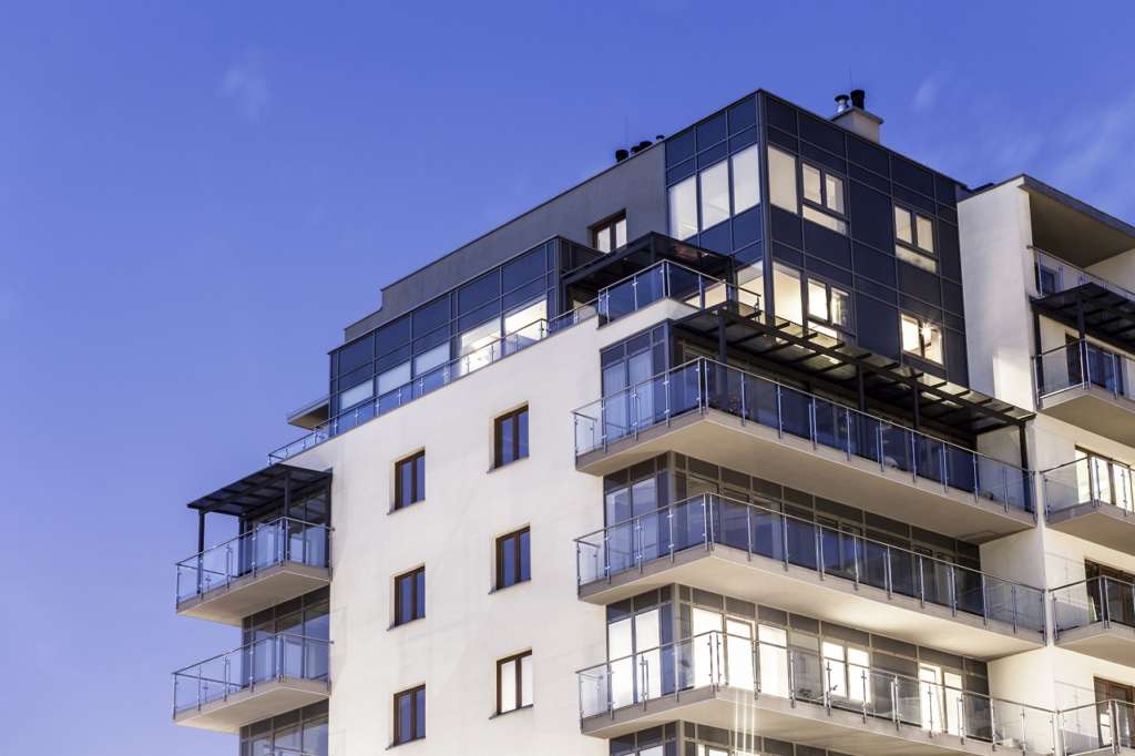 moderno edificio de apartamentos