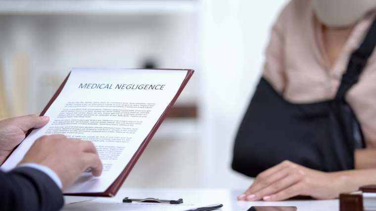 How to report a medical malpractice?